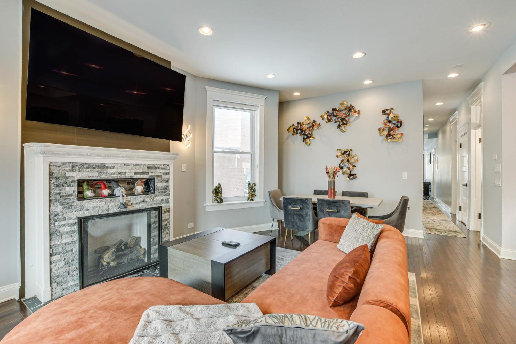 Spacious Condo With Deck About 3 Mi To Downtown Chicago! Exteriér fotografie